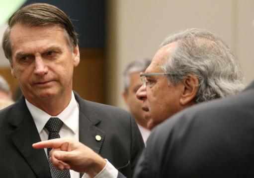 Brazil prosecutors target far-right candidate's economic adviser - source