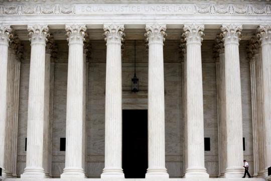Trump appointees hold keys in Supreme Court immigration case