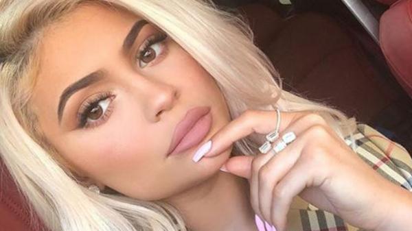 Kylie Jenner ADMITS To Getting Lip Fillers Again After Having Them Removed