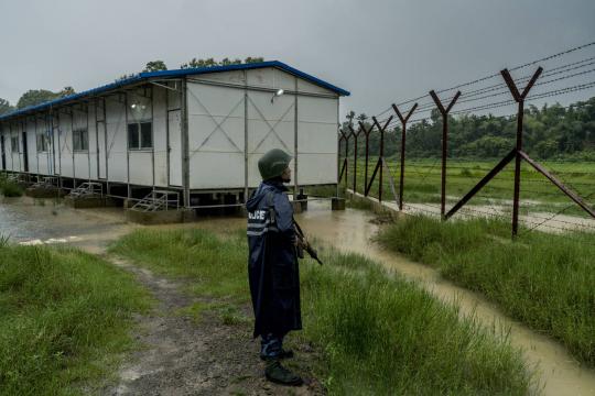 Militares de Mianmar estão por trás de campanha no Facebook contra rohingyas