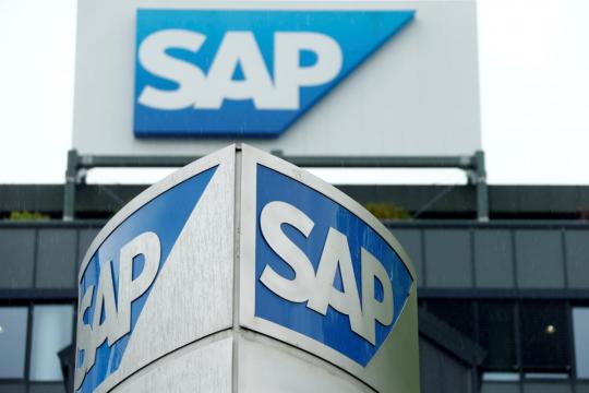 SAP vows to ease cloud transition; German customers less keen