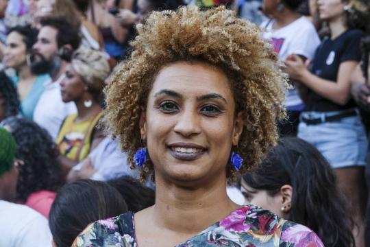 Irmã de Marielle Franco está escrevendo livro em homenagem à vereadora assassinada