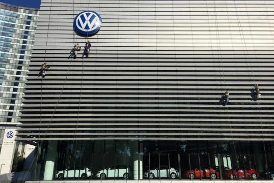 Volkswagen a winner as EU set to favour wifi over 5G: draft