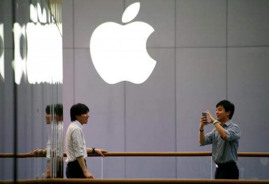 China consumer group raps Apple after ID thefts