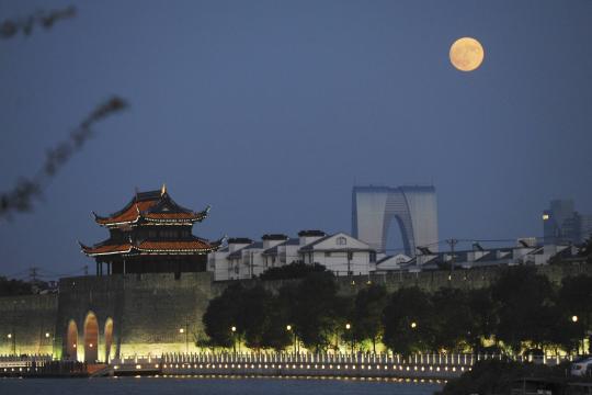 China planeja lua artificial para iluminar zonas urbanas