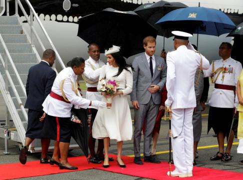 Harry and Meghan arrive in Fiji in British royals' first visit since 2006 coup