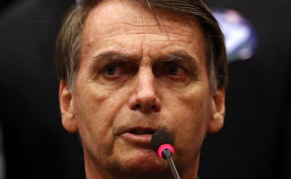 Brazil's Bolsonaro scraps pledge to quit Paris climate deal