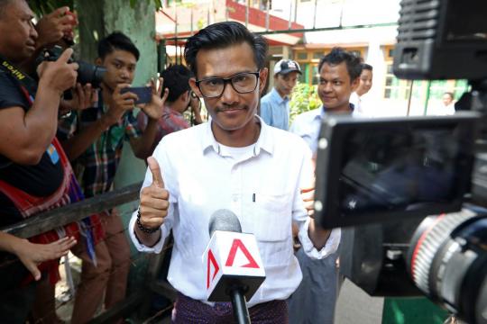 Myanmar court frees journalists on bail in incitement case