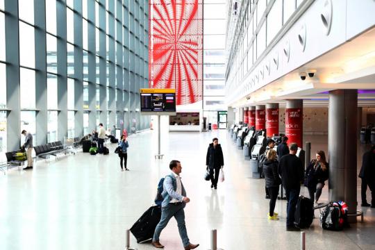 Heathrow airport raises 1.6 billion pounds to brace for Brexit