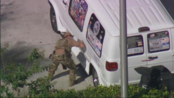 FBI arrests man in Florida suspected of sending parcel bombs