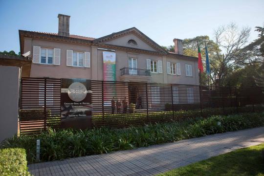 Consulado de Portugal em SP recua e retomará pedidos de cidadania em novembro