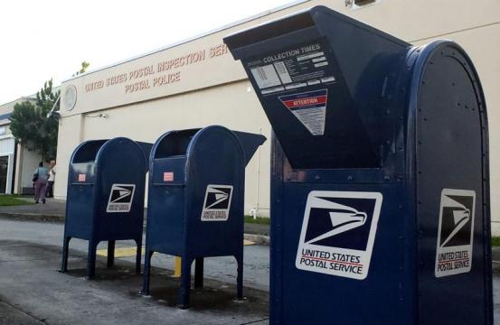 U.S. mail bomber case prompts call for better postal screening
