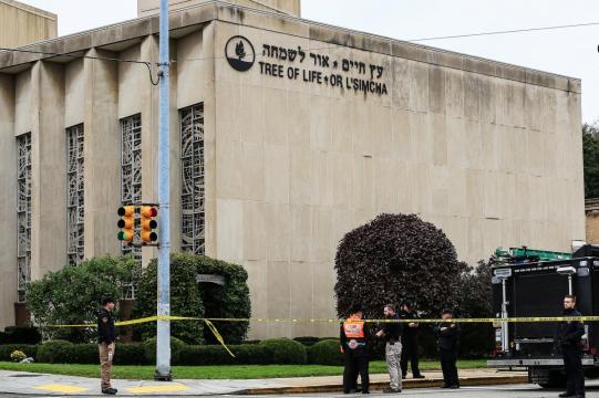 Gunman targets Pittsburgh synagogue in 'hate crime,' 11 dead
