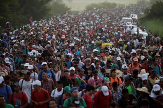 Central American caravan moves on in spite of Mexico jobs offer