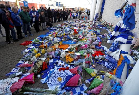 Thai Leicester City owner, four others, were on crashed helicopter - source