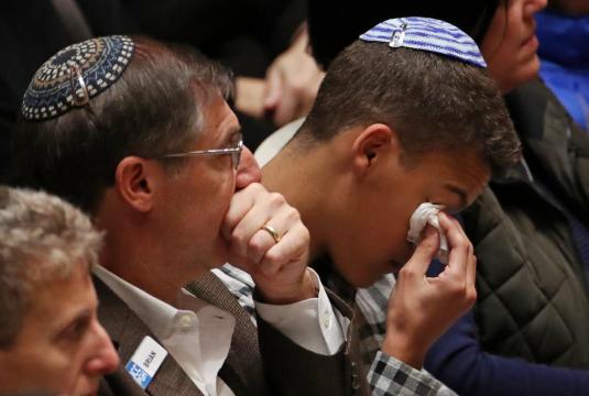 Rabbi vows Pittsburgh synagogue massacre 'will not break us'