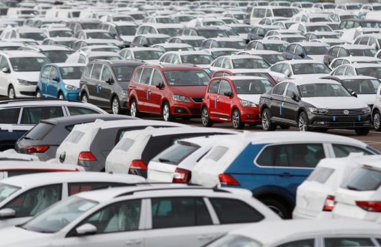 UK lending growth hits three-year low after car sales fall - BoE