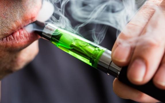 Vitamin Vaping Raises Wariness among Scientists