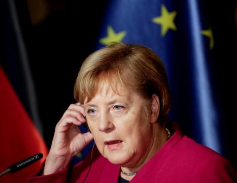 End of era beckons as sources say Merkel to give up CDU party chair