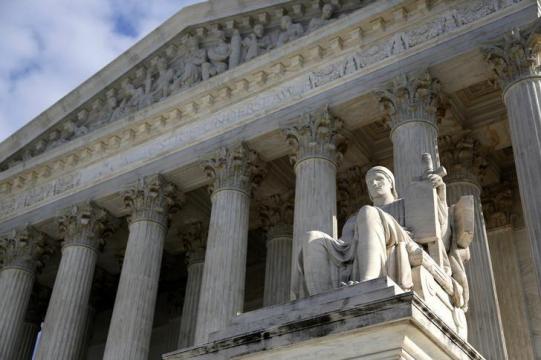 Trump administration asks Supreme Court to halt trial over census
