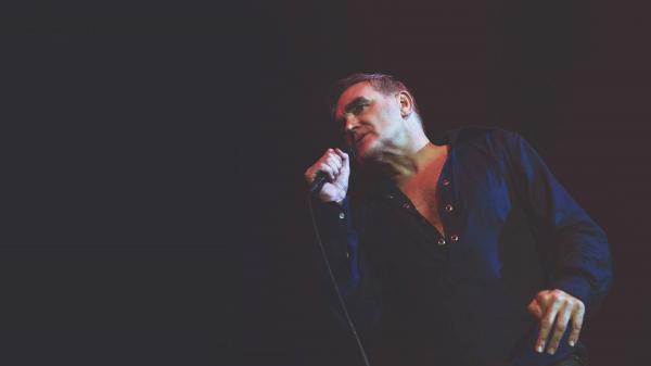 Ex-vocalista do The Smiths, Morrissey diz que músicos sofrem com 'controle feroz'