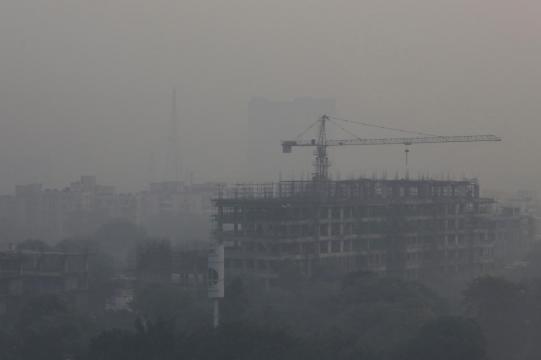India's environment minister blames state governments as pollution worsens in Delhi