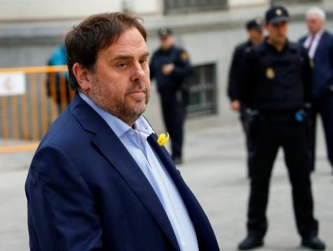 Spain prosecutor seeks long jail terms for Catalan pro-independence leaders