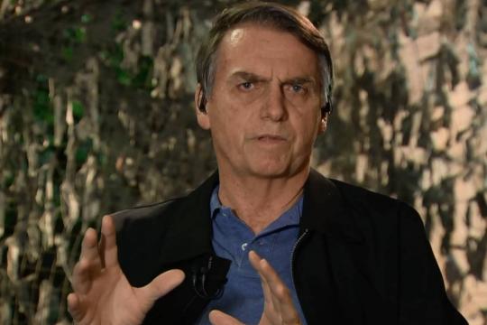 Bolsonaro usará terno azul marinho e gravata 'surpresa' na posse