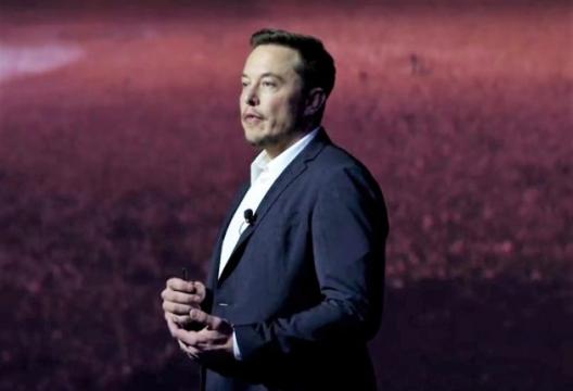 In Recode Q&A, Elon Musk talks up ‘Blade Runner’ truck, Space Force and Jeff Bezos