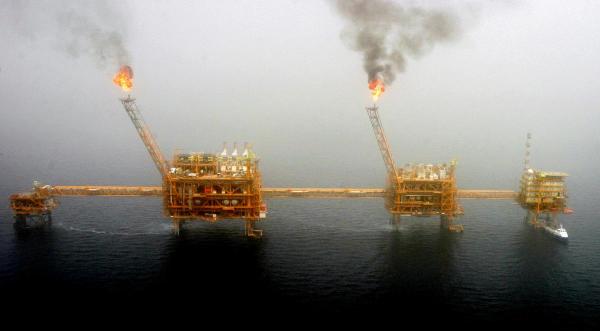 Iran seeks European assurances as U.S. oil sanctions loom