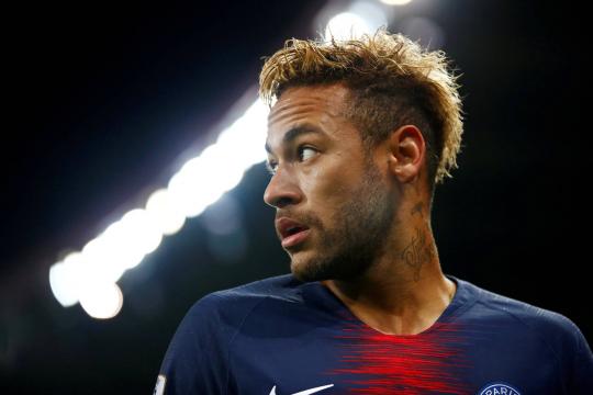 Protagonista na França, Neymar tenta ser decisivo também na Champions