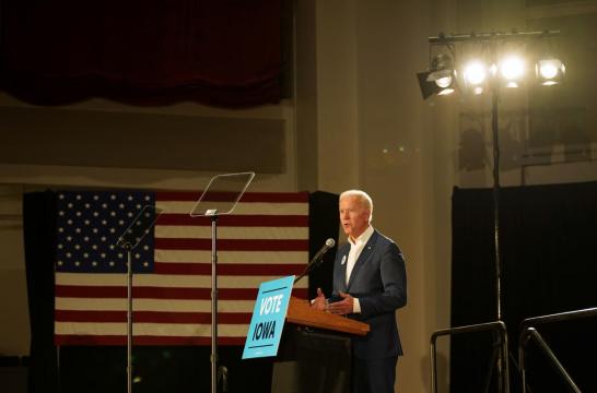 Joe Biden leads potential 2020 Democratic field - Reuters/Ipsos poll