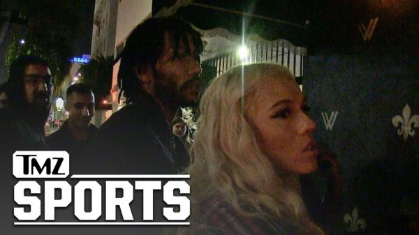 Derrick Rose Hits L.A. Club After Dropping 31 On Lakers | TMZ Sports