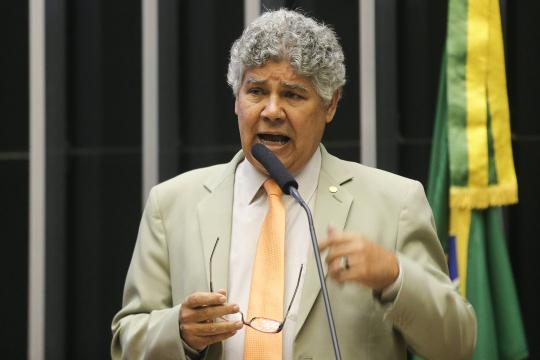 PSOL pede ao Supremo para Câmara votar de novo reajuste do Judiciário