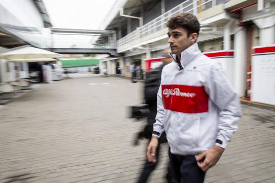 Na Ferrari em 2019, Leclerc espera reviver rivalidade com Verstappen