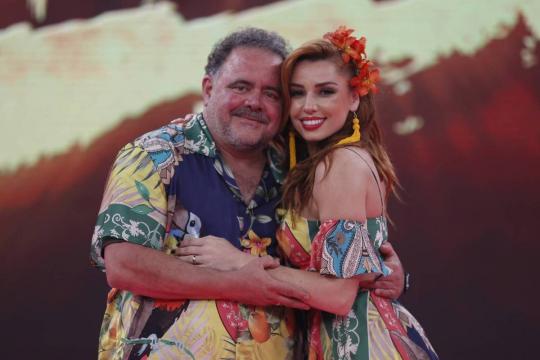 Leo Jaime choca jurados com 'malemolência' e larga em primeiro lugar na Dança dos Famosos