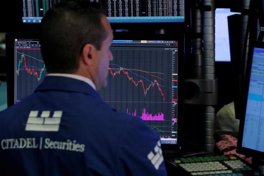 Wall Street equity traders to get biggest bonuses in 2018: study