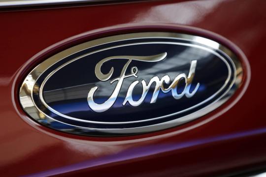 Ford e Walmart firmam parceria para testar veículos autônomos para entregas