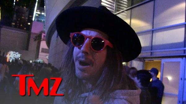 Cisco Adler is Down with Carey Hart Shooting Malibu Looters During Fires | TMZ