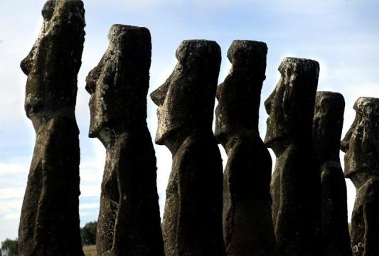 Easter Island delegation heads to British Museum to lobby for statue return