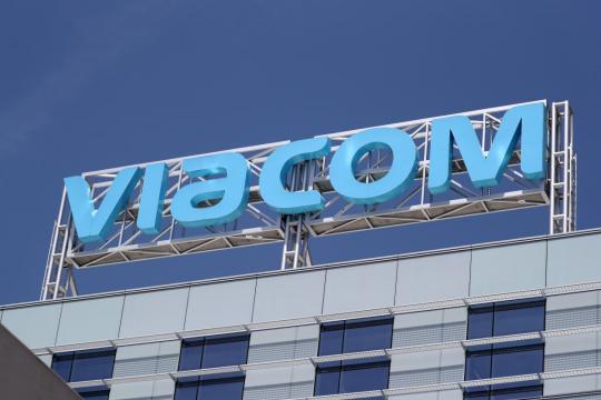 Viacom signs multi-picture film deal with Netflix