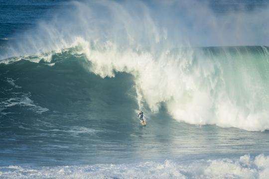 Veja fotos do Nazaré Challenge