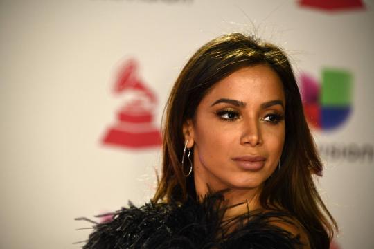 Anitta diz que música vazada em que canta com MC G15 teria 'clipe incrível'