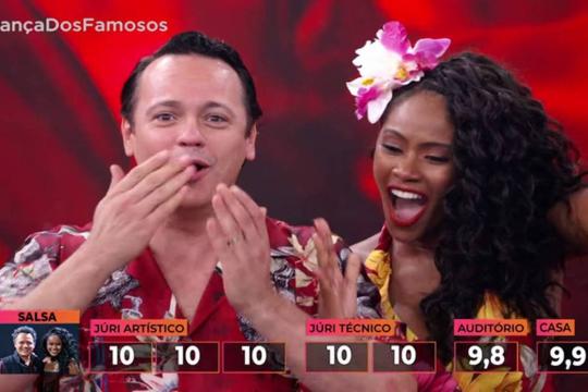 Danton Mello tem noite de gala no Dança dos Famosos e recebe nota 10 de todos os jurados