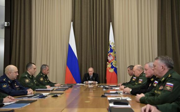 Putin says Russia will retaliate if U.S. quits nuclear missile treaty: agencies
