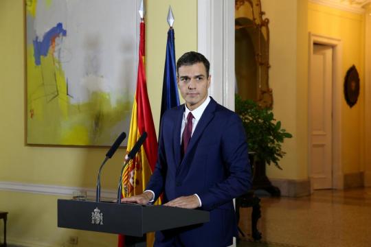 Spain bars May's way to Brussels Brexit deal