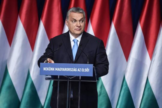 Contra imigração, Hungria isenta de imposto mulheres com ao menos 4 filhos