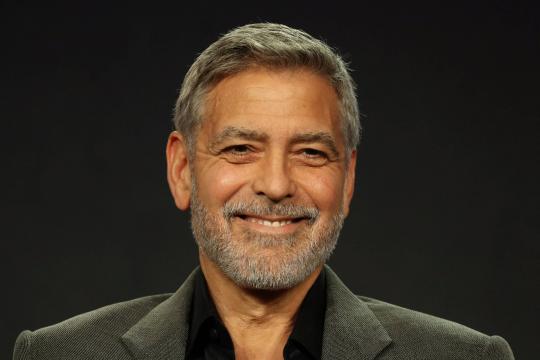 Série 'Catch-22' de George Clooney reflete 'insanidade' da guerra