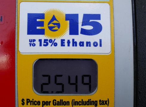 EPA opts for single E15 rule after considering separating trading curbs