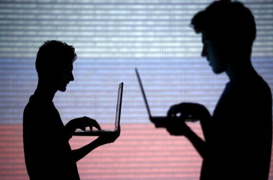 Russian lawmakers back bill on 'sovereign' Internet